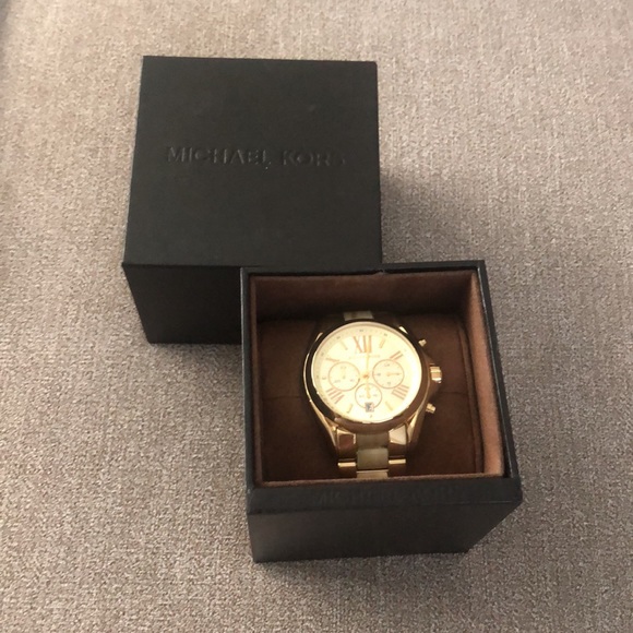 Michael Kors Women’s Bradshaw Watch main image 5